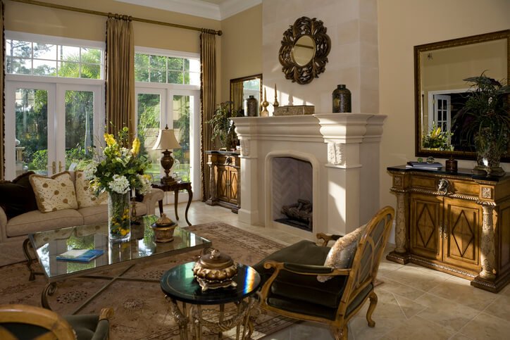 Antiques buyers & liquidators Hilton Head Island South Carolina. Updated 2025